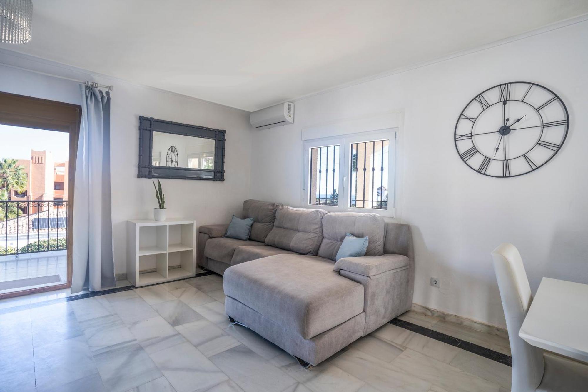 Stunning 5 Bedroom Villa, Sea Views, Private Pool, Estepona, Sleeps Up To 12 Exterior foto